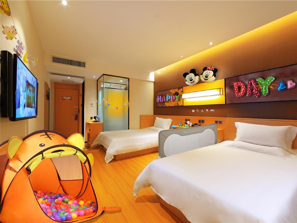 Iu Hotel Hezhou Bus Terminal エクステリア 写真